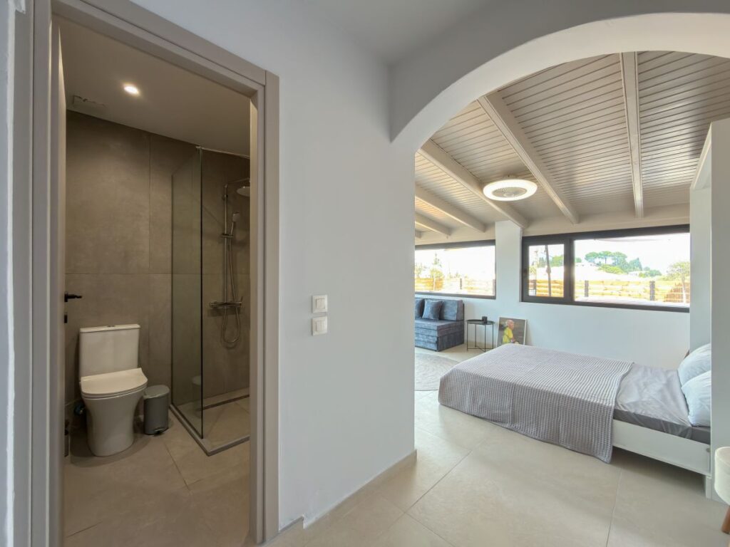 Fully Renovated 3 Bedroom Residence with Solar Power, Private Parking & Spacious Terraces, Corfu – €645,000 (2)