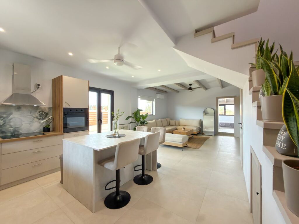 Fully Renovated 3 Bedroom Residence with Solar Power, Private Parking & Spacious Terraces, Corfu – €645,000 (21)