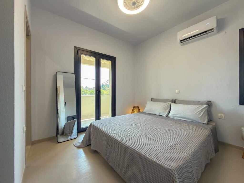 Fully Renovated 3 Bedroom Residence with Solar Power, Private Parking & Spacious Terraces, Corfu – €645,000 (24)