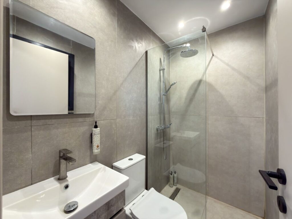 Fully Renovated 3 Bedroom Residence with Solar Power, Private Parking & Spacious Terraces, Corfu – €645,000 (28)
