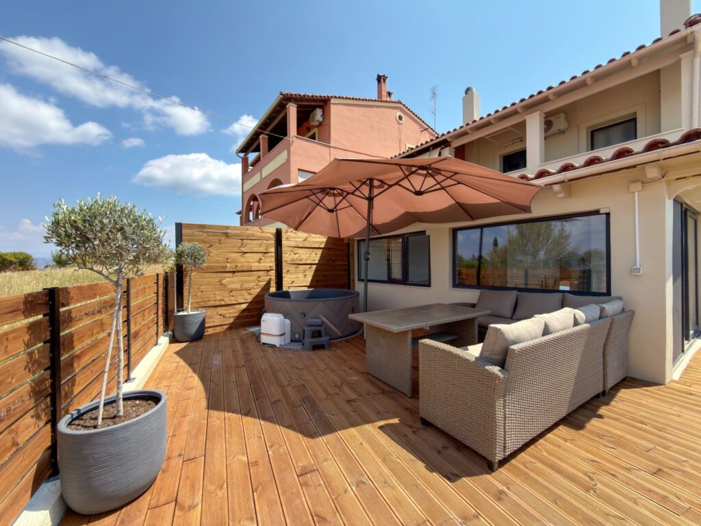 Fully Renovated 3 Bedroom Residence with Solar Power, Private Parking & Spacious Terraces, Corfu – €645,000 (36)