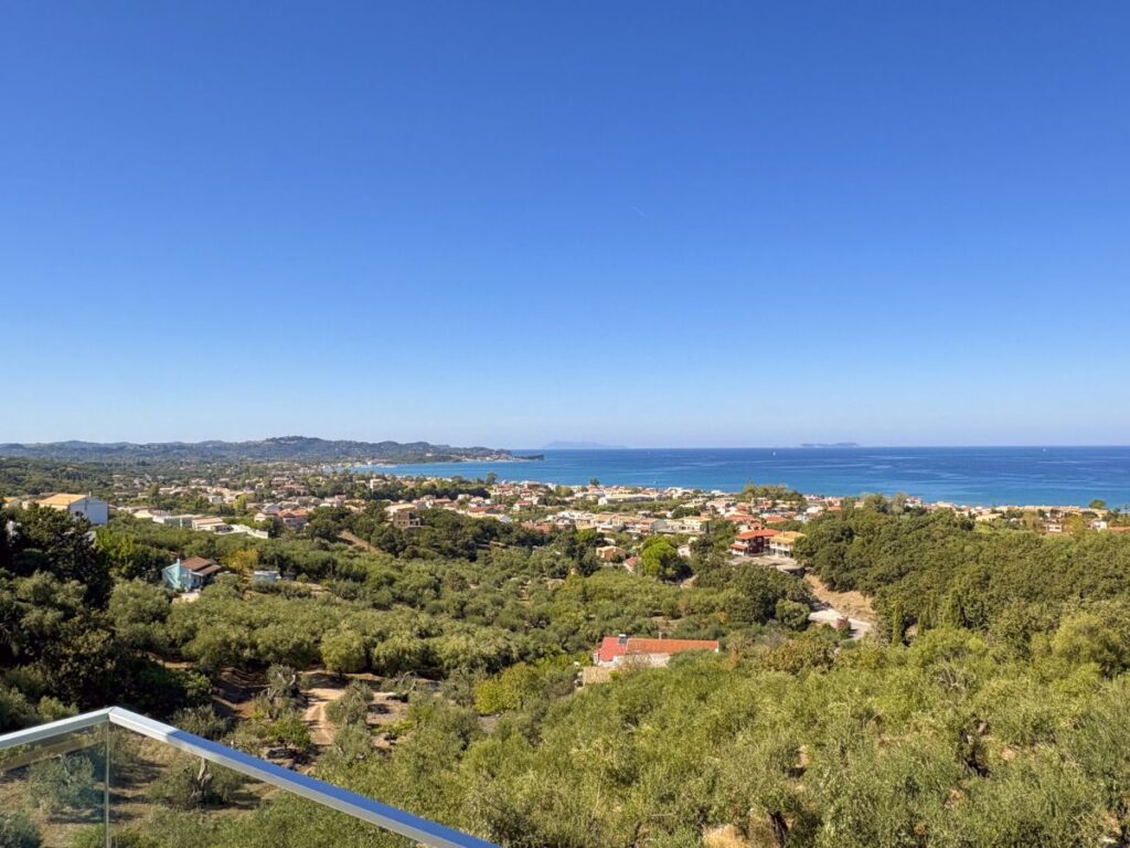 Luxury 4 Bedroom Villa with Infinity Pool & Panoramic Sea Views, Acharavi €1,950,000 (1)