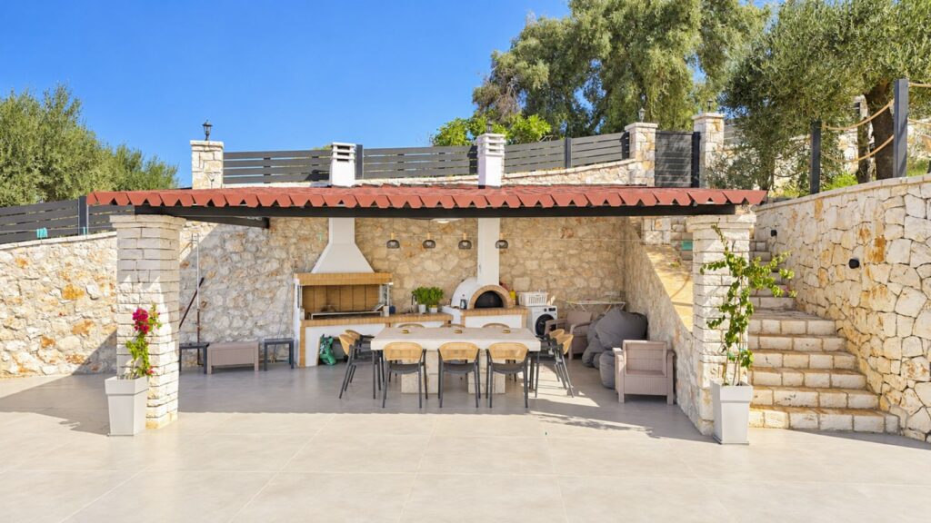 Luxury 4 Bedroom Villa with Infinity Pool & Panoramic Sea Views, Acharavi €1,950,000 (14)