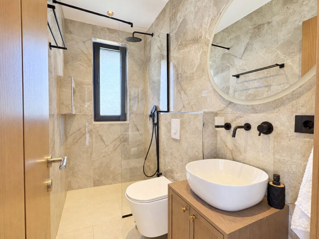 Luxury 4 Bedroom Villa with Infinity Pool & Panoramic Sea Views, Acharavi €1,950,000 (16)
