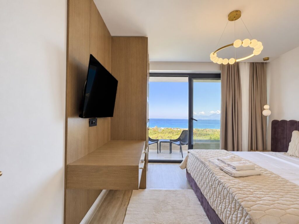 Luxury 4 Bedroom Villa with Infinity Pool & Panoramic Sea Views, Acharavi €1,950,000 (21)