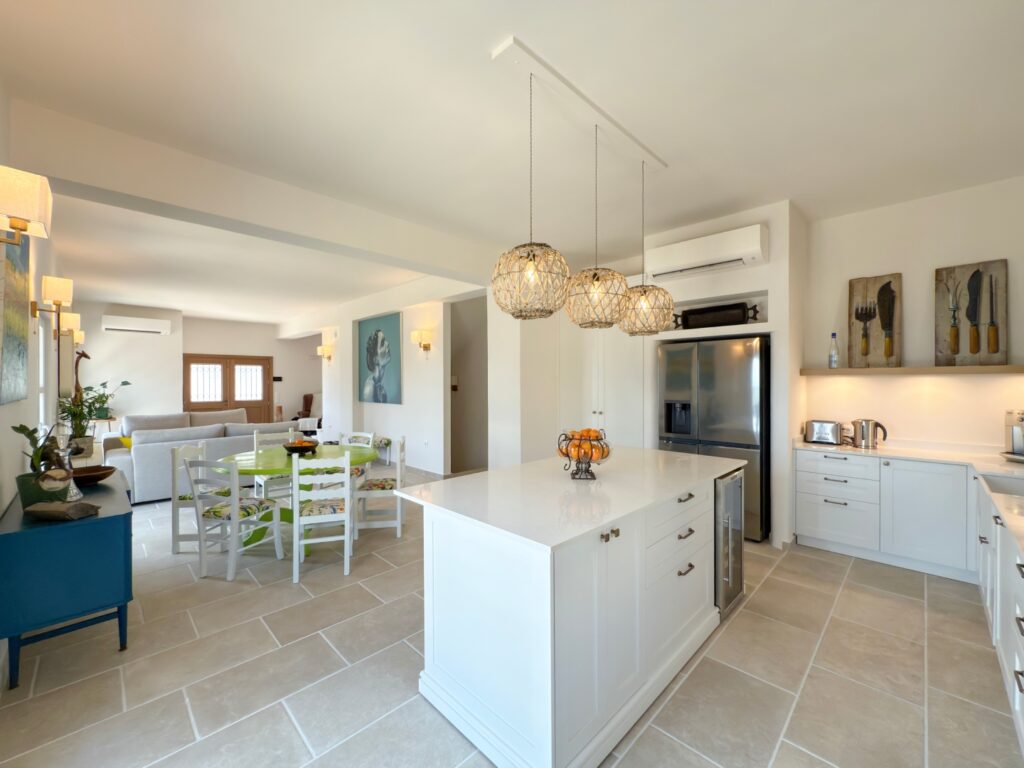 New 5 Bedroom Villa with Infinity Pool & Sea Views near Agni Bay €2,650,000 (6)