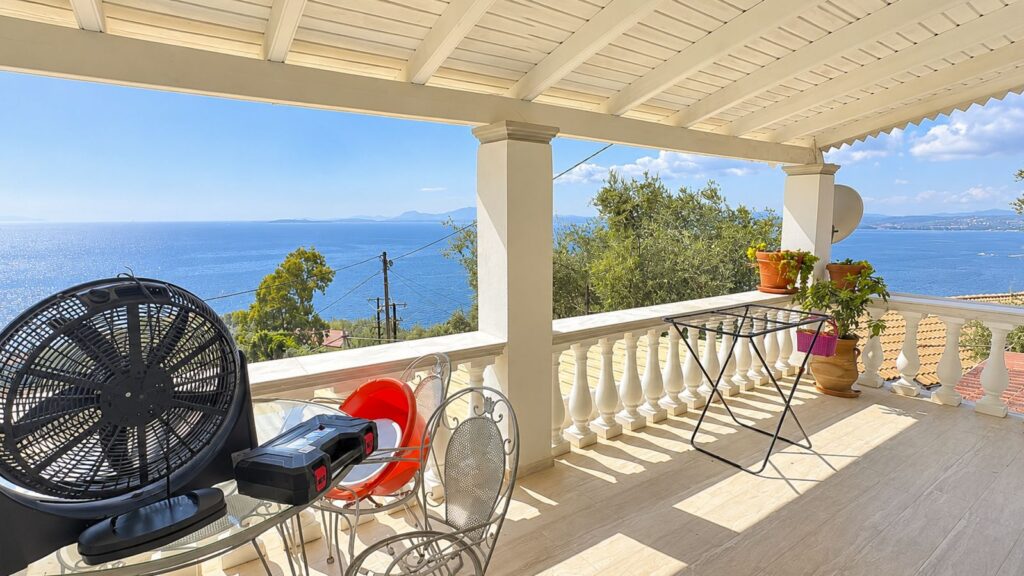 Renovated Three Apartment Property with Panoramic Sea Views, Nissaki €580,000 (19)