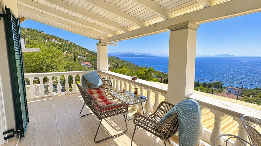 Renovated Three Apartment Property with Panoramic Sea Views, Nissaki €580,000 (8)