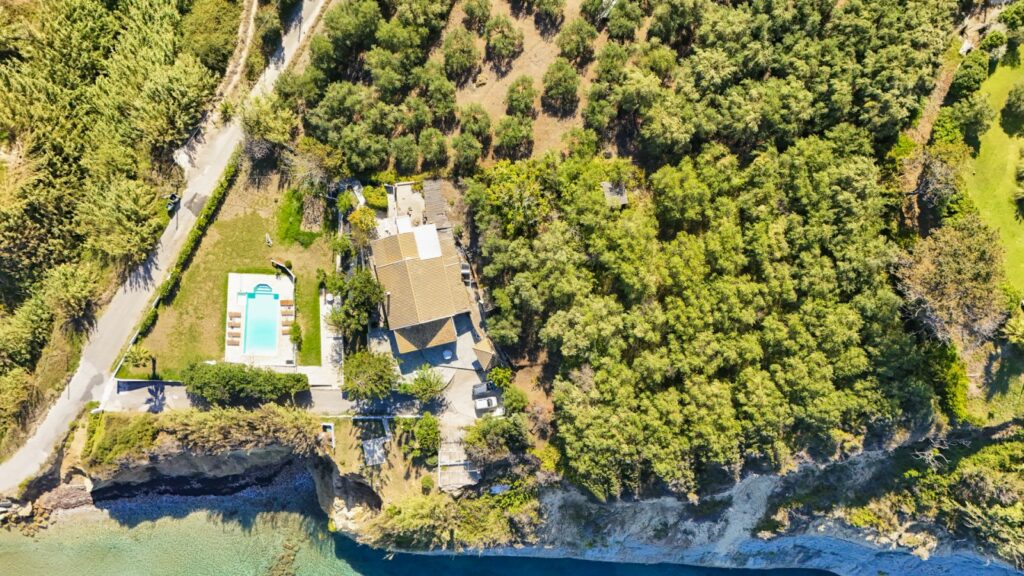 Seafront Villa with Private Pool & Direct Sea Access, Astrakeri, Corfu €1,200,000 (20)