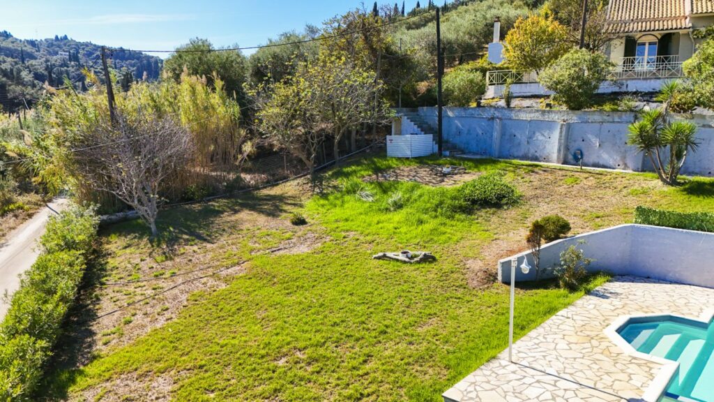 Seafront Villa with Private Pool & Direct Sea Access, Astrakeri, Corfu €1,200,000 (37)