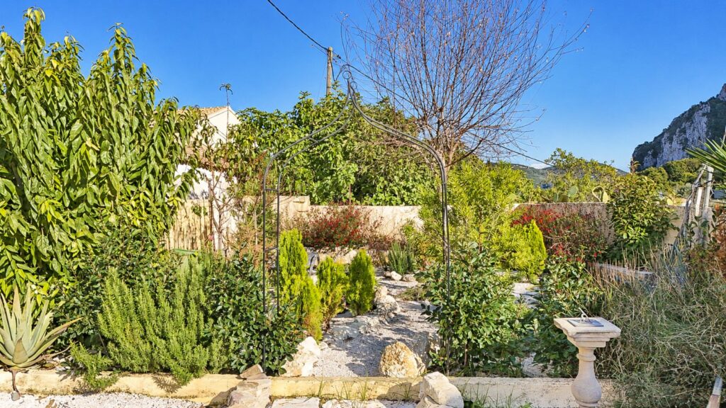 prinilas corfu house cre500 02