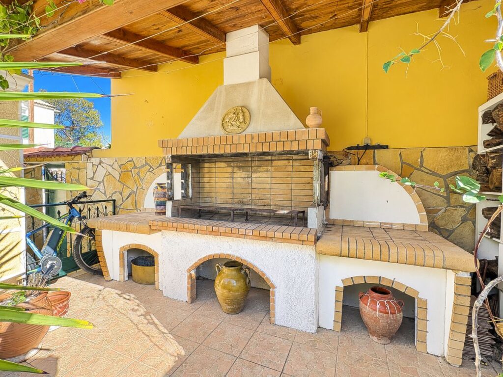 prinilas corfu house cre500 05