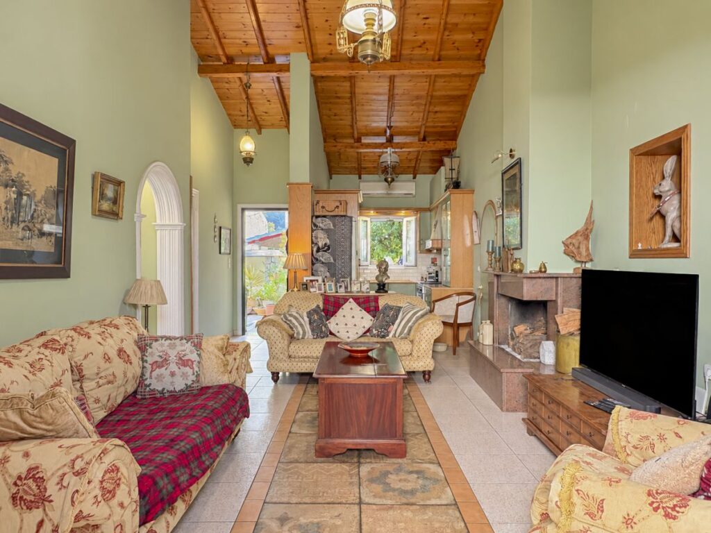 prinilas corfu house cre500 10