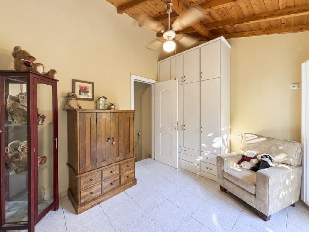 prinilas corfu house cre500 18